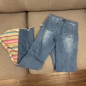 Cowgirl Hardware Serape Flare  Jeans size 10